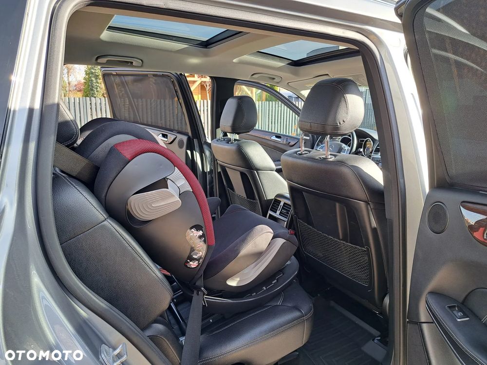 Mercedes-Benz GL - 17