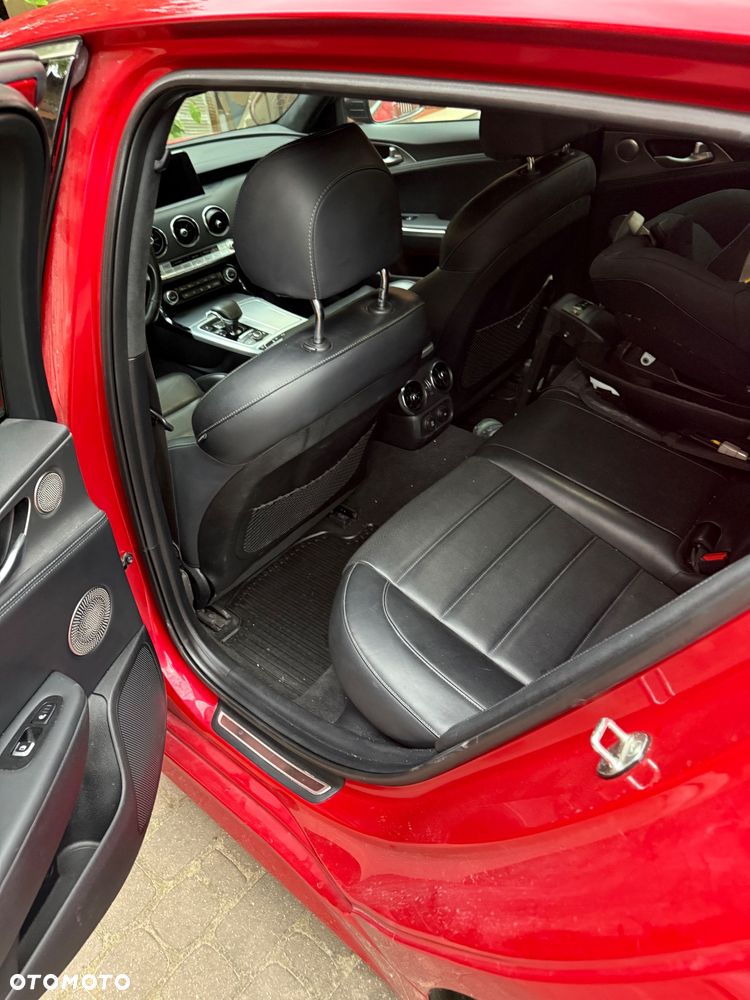 Kia Stinger 3.3 T-GDI V6 GT AWD - 5