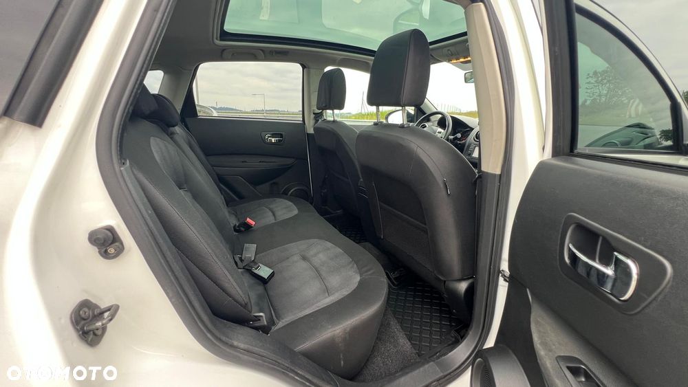 Nissan Qashqai 2.0 4 x 4 CVT tekna - 13