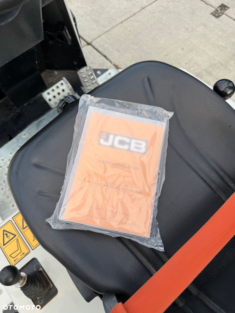 JCB 3 STH - 13