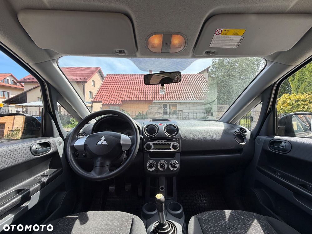 Mitsubishi Colt 1.3 Invite - 15