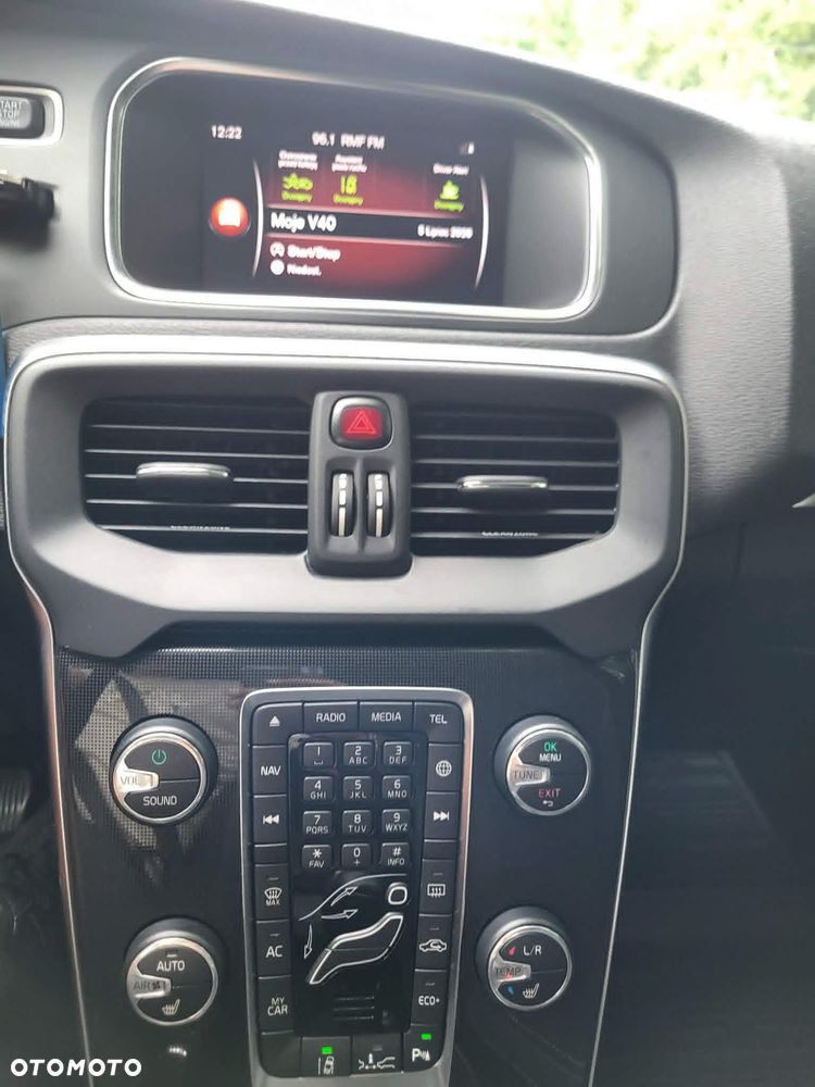 Volvo V40 D3 Geartronic Momentum - 13