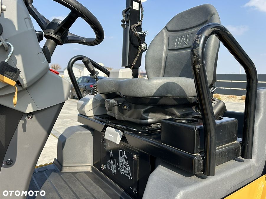 Caterpillar CB 2.7 GC - 25