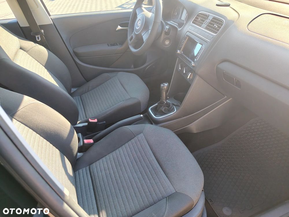 Volkswagen Polo 1.2 Team - 16