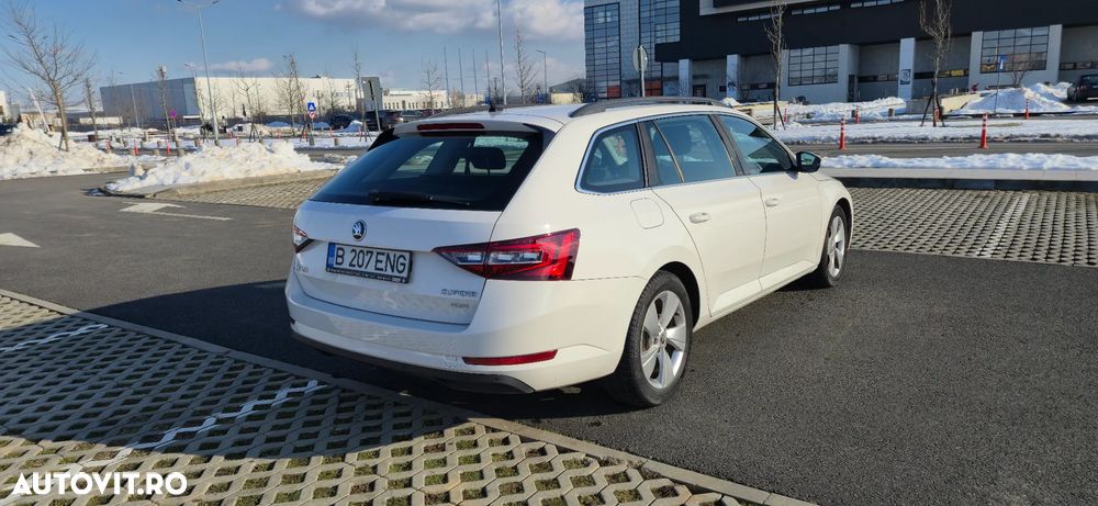 SKODA Superb 2017 — imagine 33