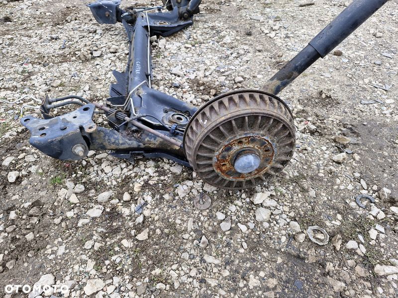 RENAULT CAPTUR I 1 BELKA ZAWIESZENIA TYŁ TYLNA OŚ TYLNA - 3