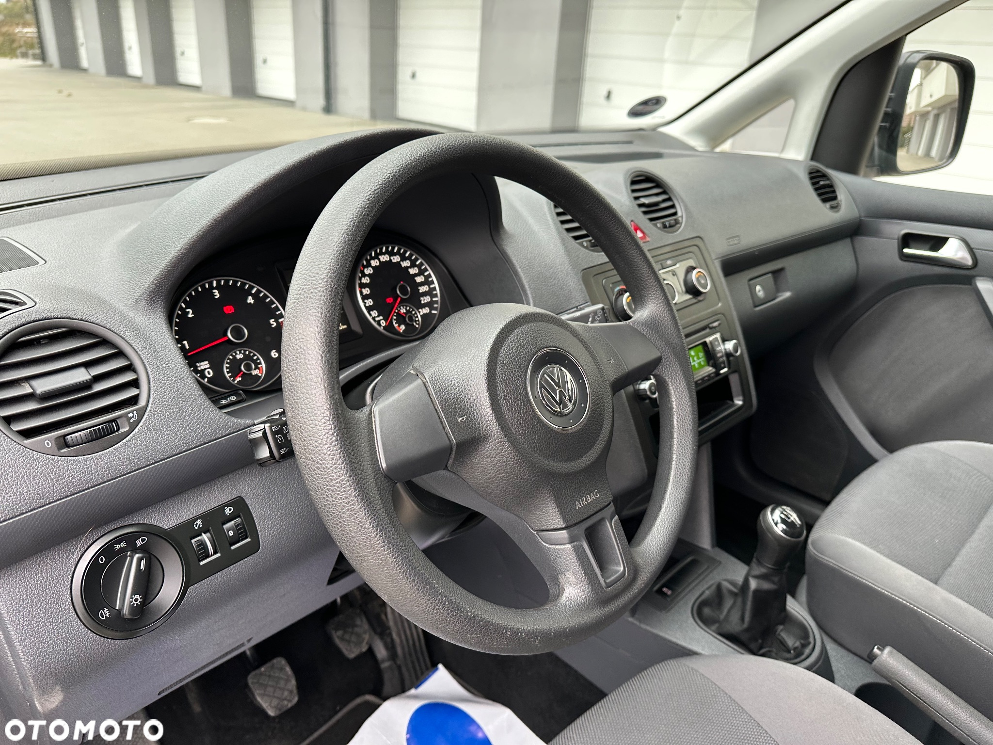 Volkswagen Caddy 1.6 TDI Comfortline - 18