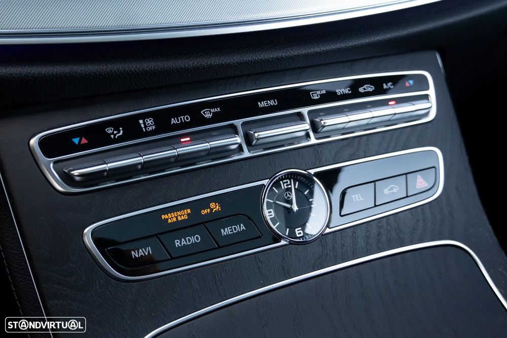 Mercedes-Benz E 220 d AMG Line Aut. - 32