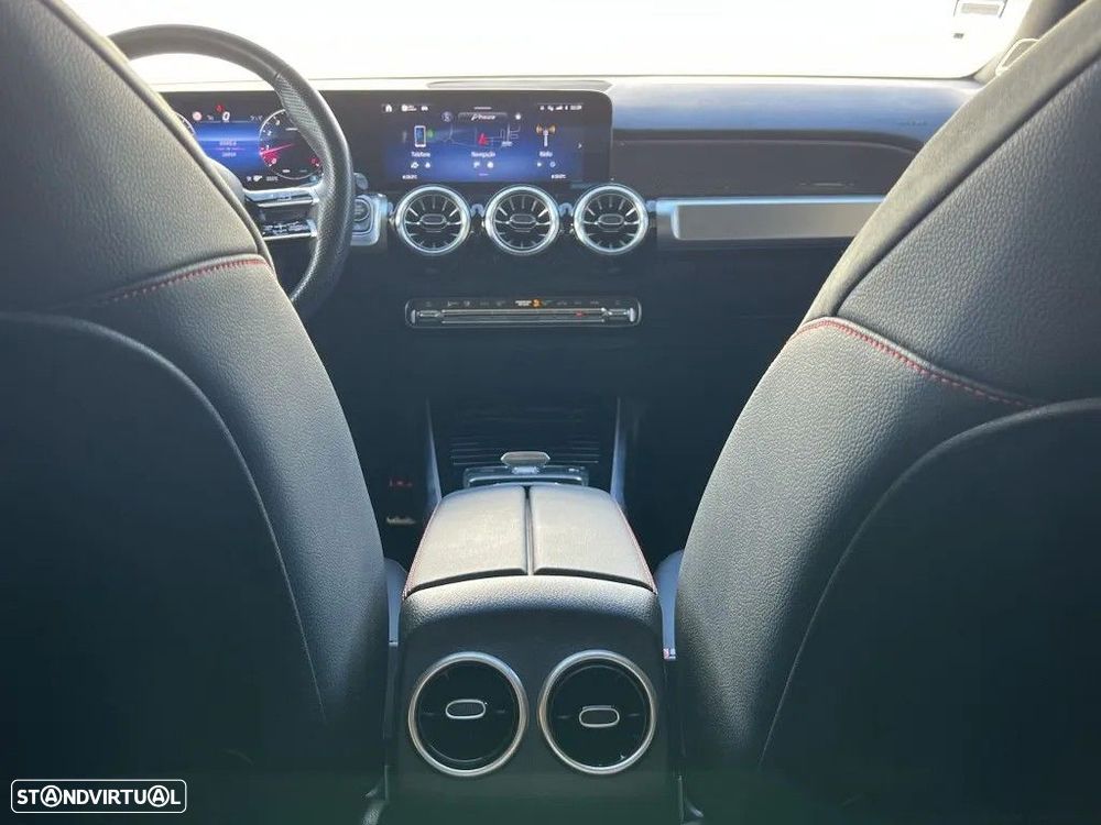 Mercedes-Benz GLB 200 AMG Line - 21