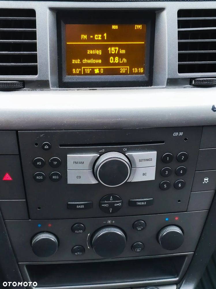 Opel Vectra 1.9 CDTI Sport / GTS - 12