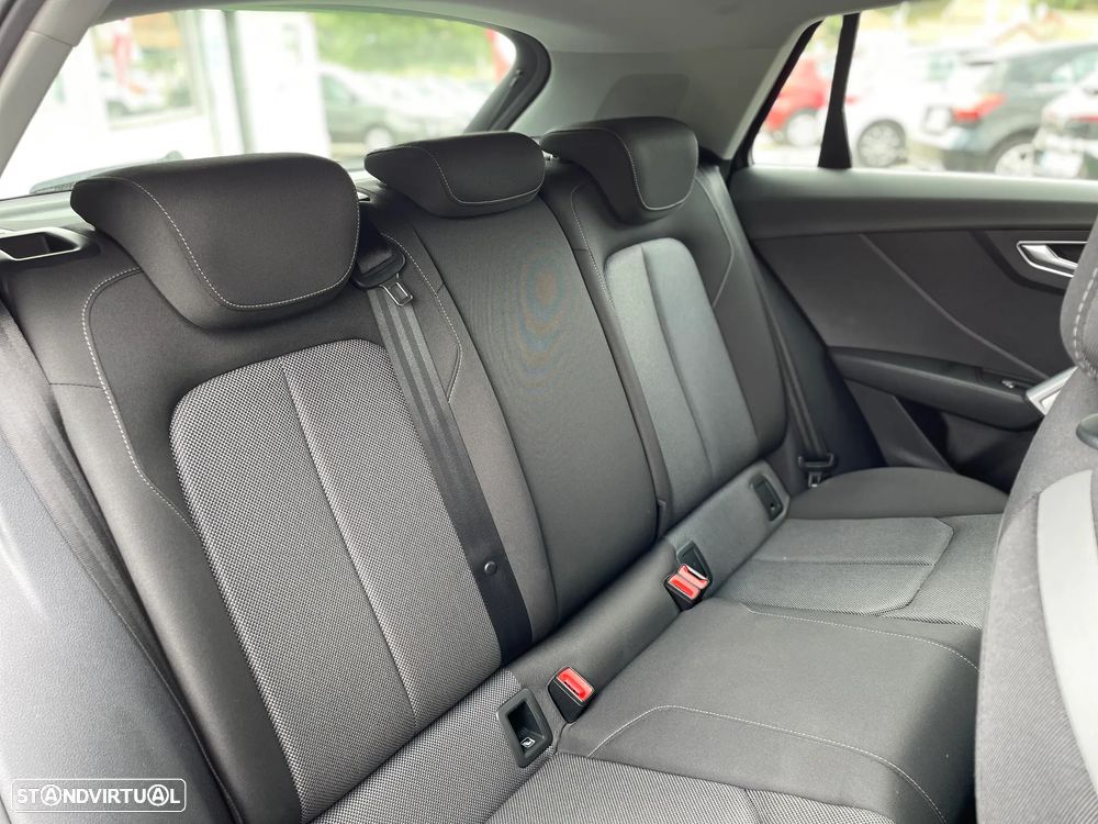 Audi Q2 30 TDI Sport - 15