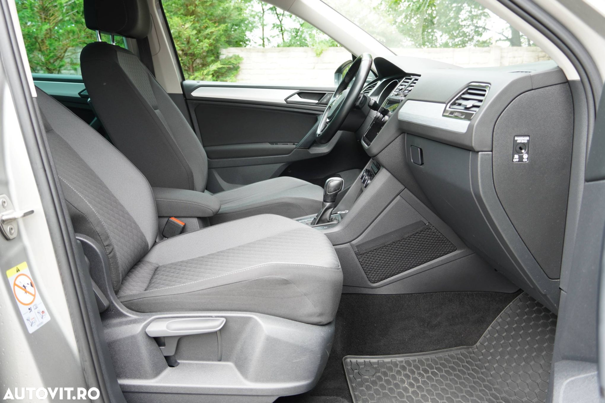 Volkswagen Tiguan - 13