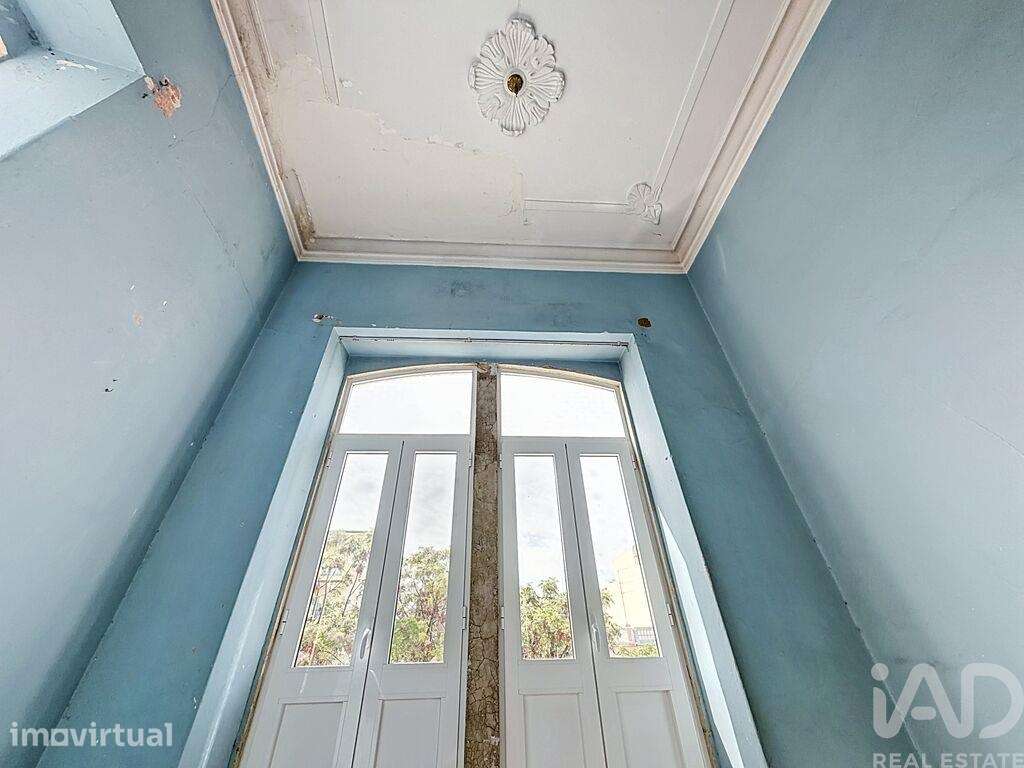 Prédio em Olhão - Grande imagem: 5/19