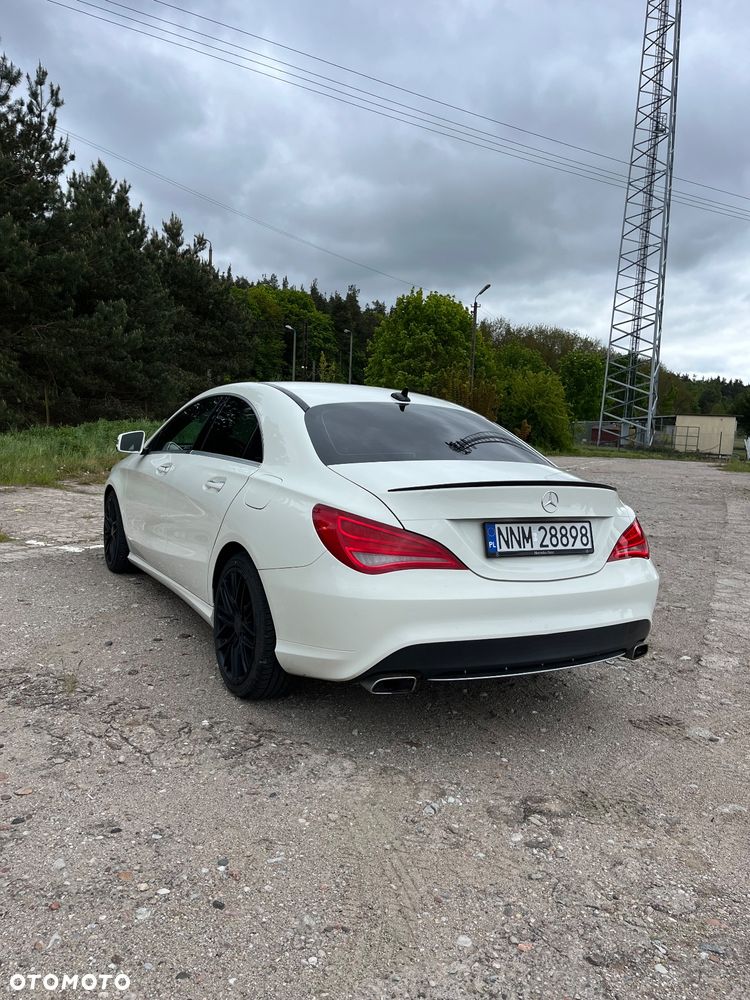Mercedes-Benz CLA 250 7G-DCT - 3