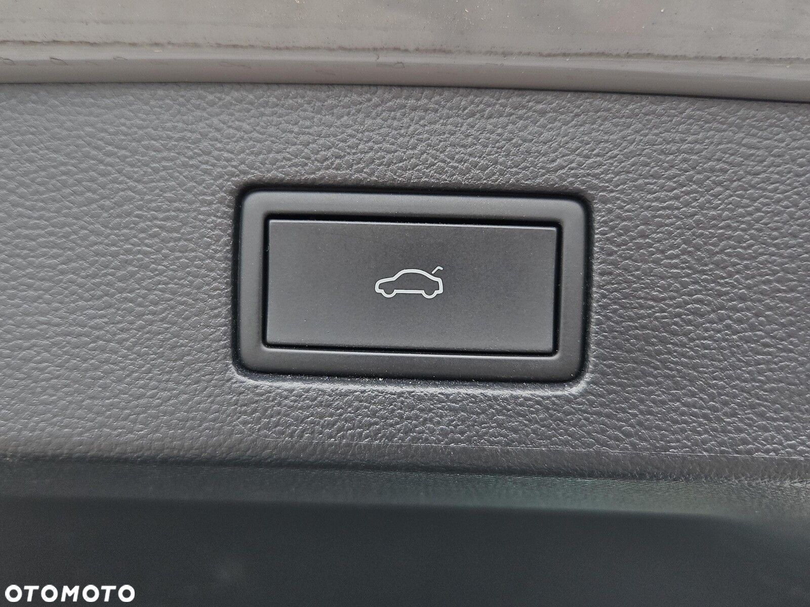 Volkswagen Arteon 2.0 TDI Elegance DSG - 25