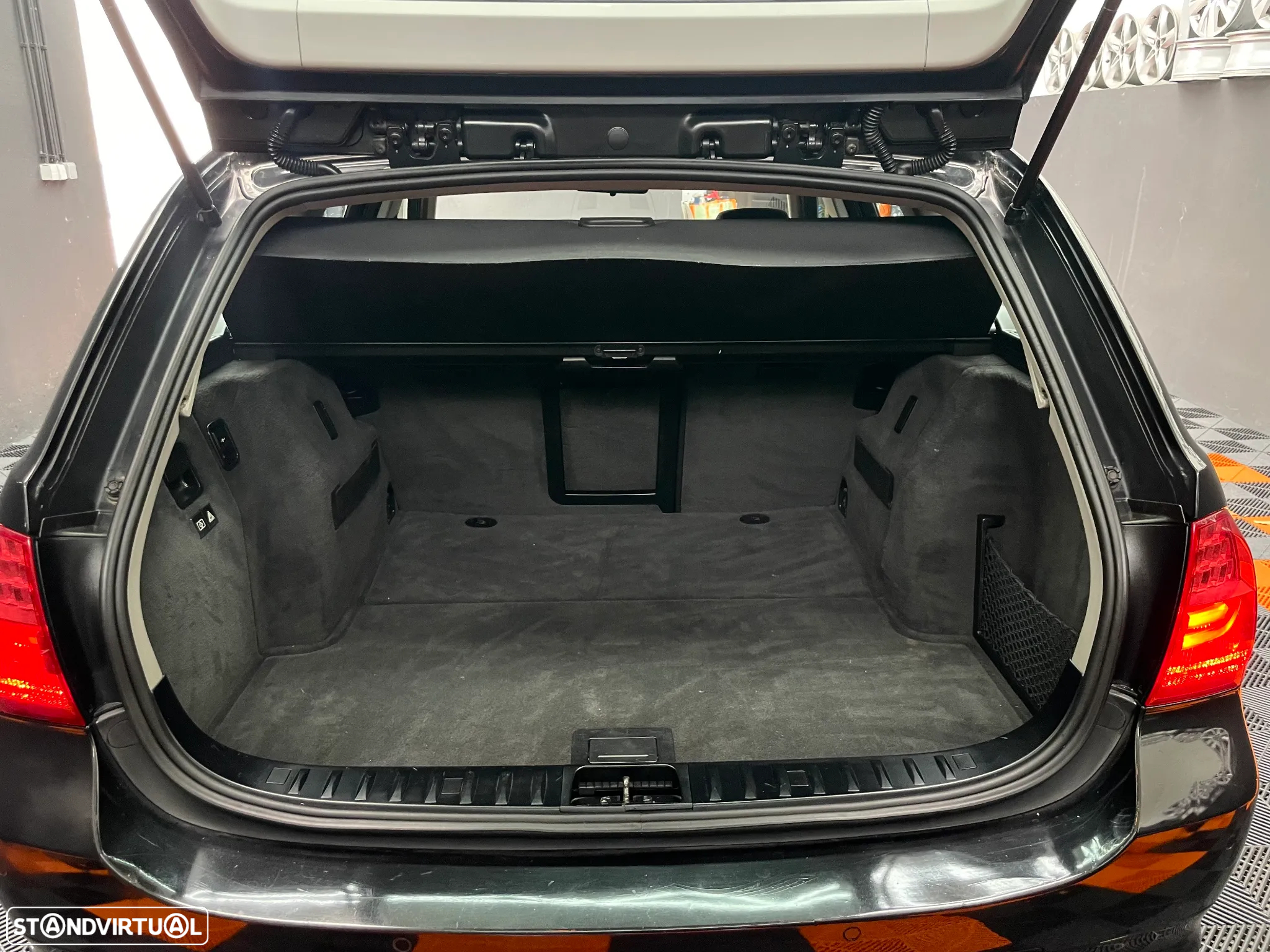 BMW 320 d Touring Navigation - 25