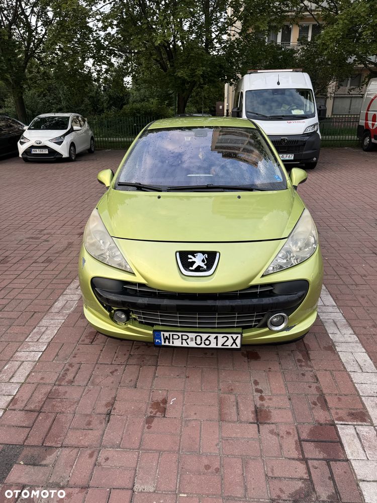 Peugeot 207 - 3