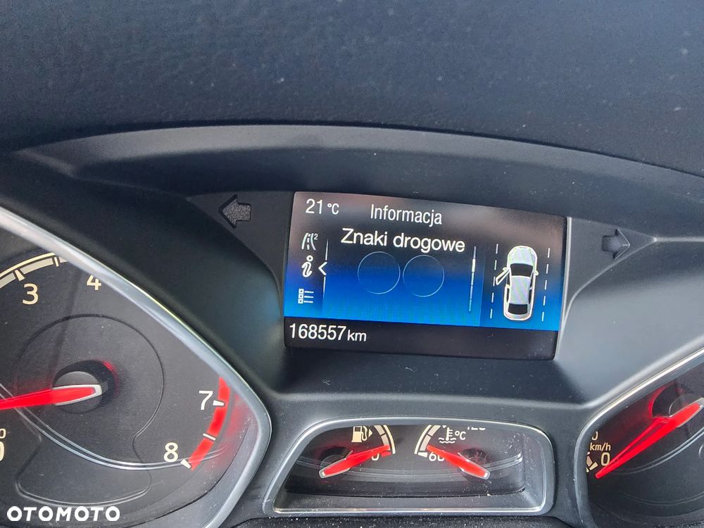 Ford Focus - 19