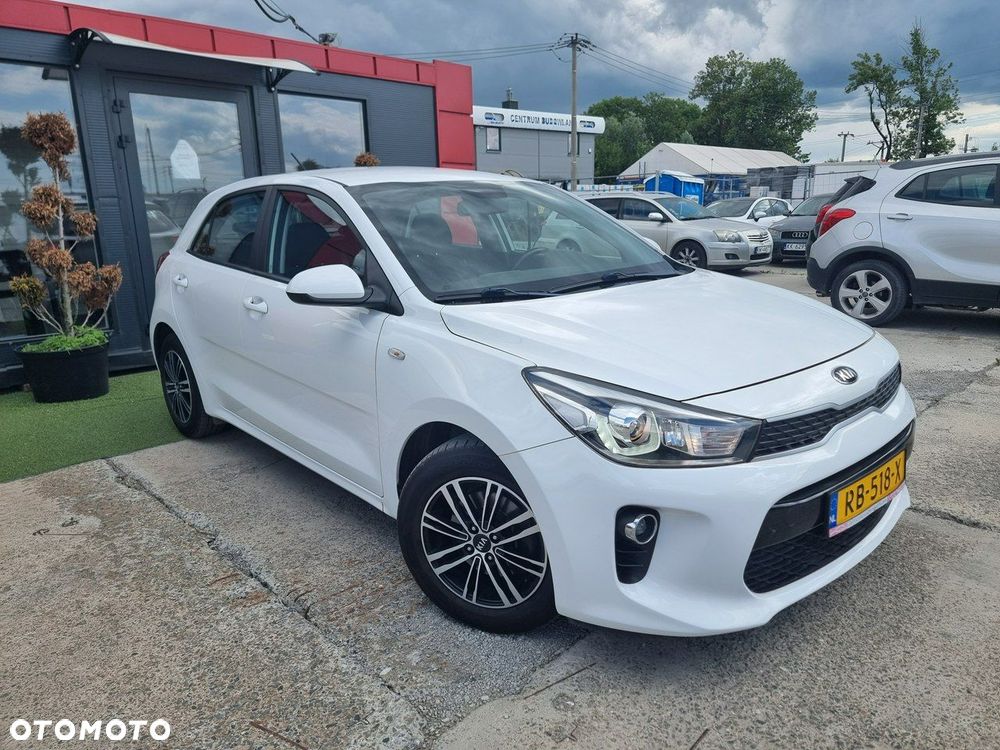Kia Rio - 3