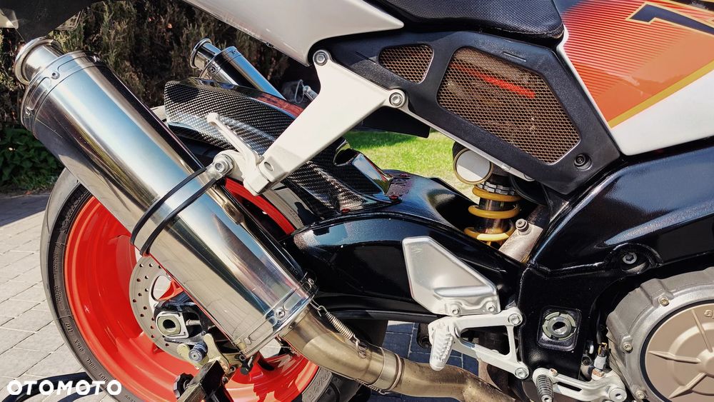 Aprilia Tuono - 16