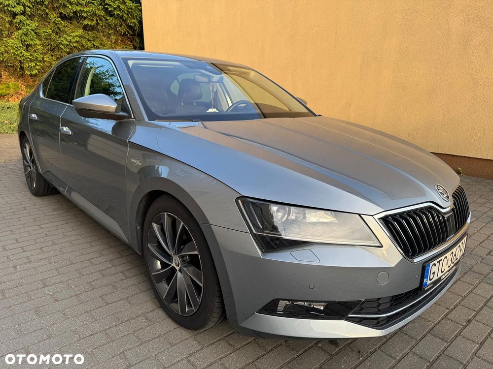 Skoda Superb 2.0 TDI L&K DSG - 5