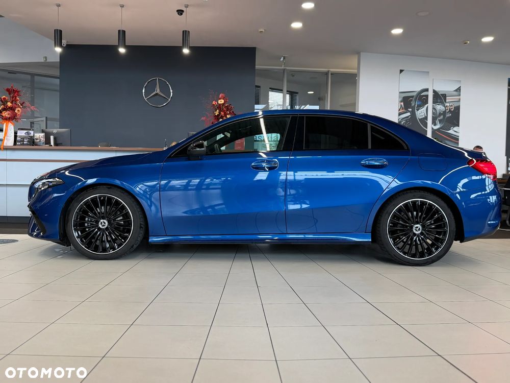 Mercedes-Benz Klasa A 200 AMG Line 7G-DCT - 2