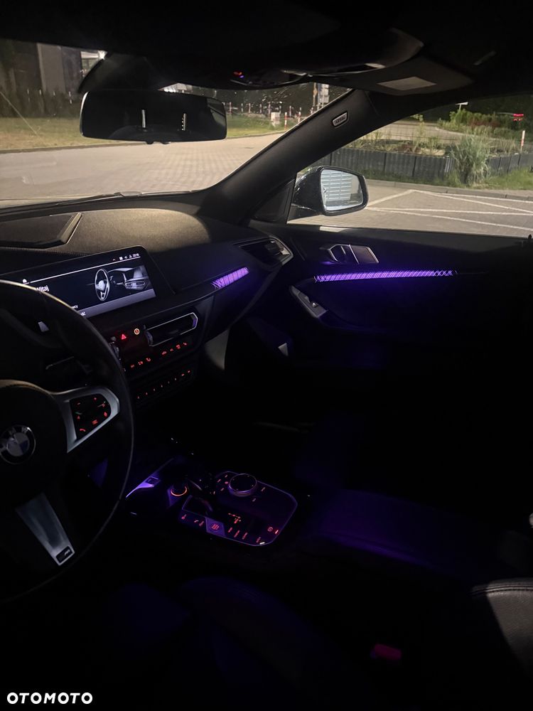 BMW Seria 2 218i M Sport - 25