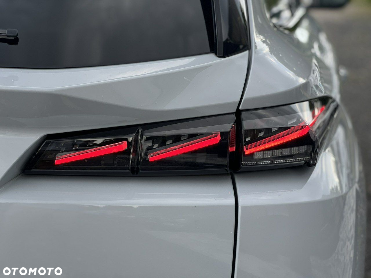 Peugeot 308 1.2 PureTech GT S&S EAT8 - 8