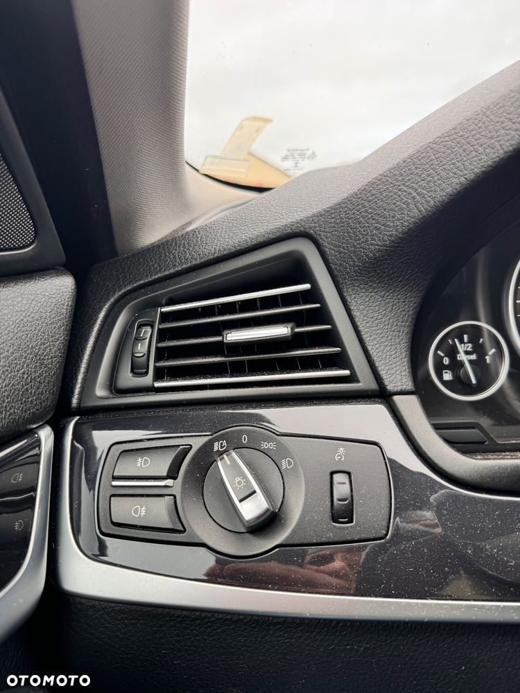 BMW Seria 5 520d Touring - 7