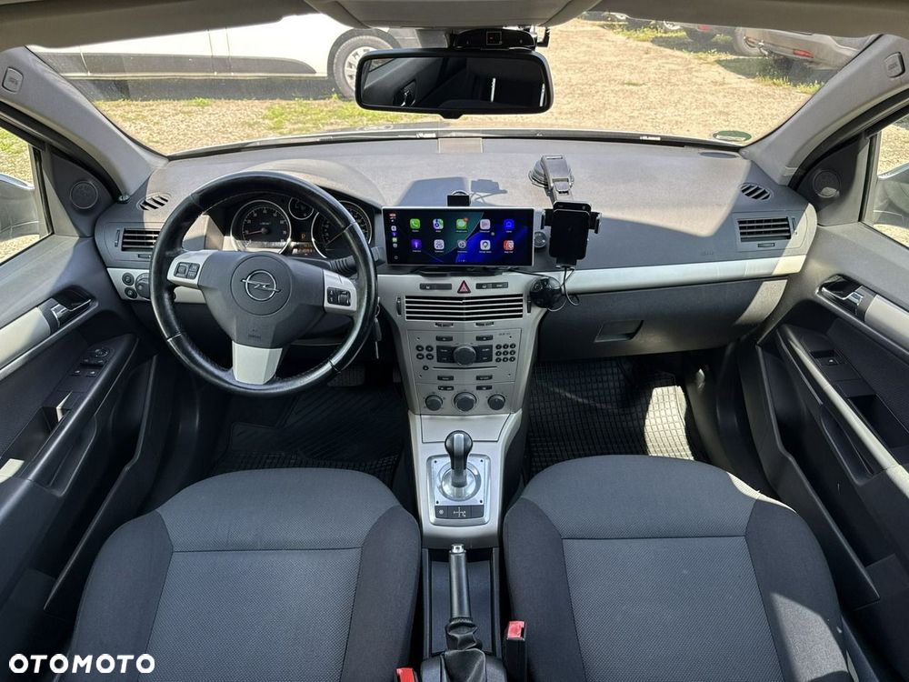 Opel Astra - 24