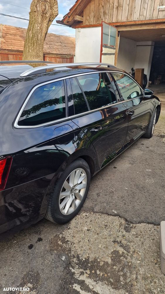Skoda Superb 2.0 TDI Style - 3