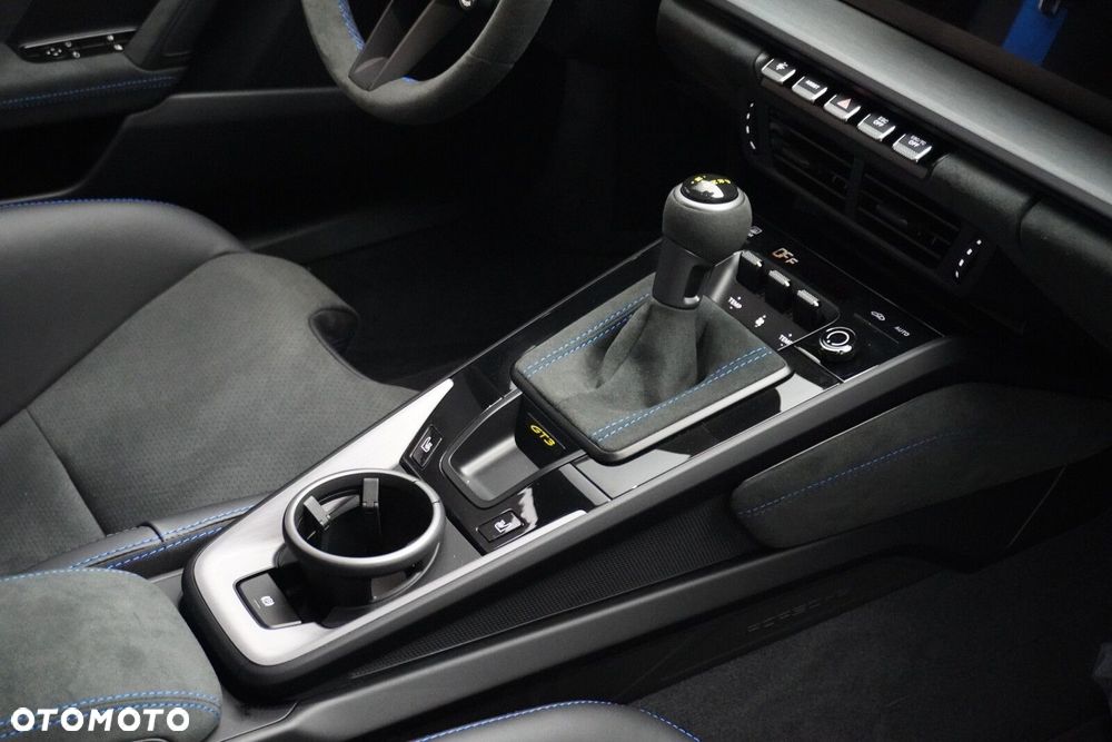 Porsche 911 GT3 PDK - 16