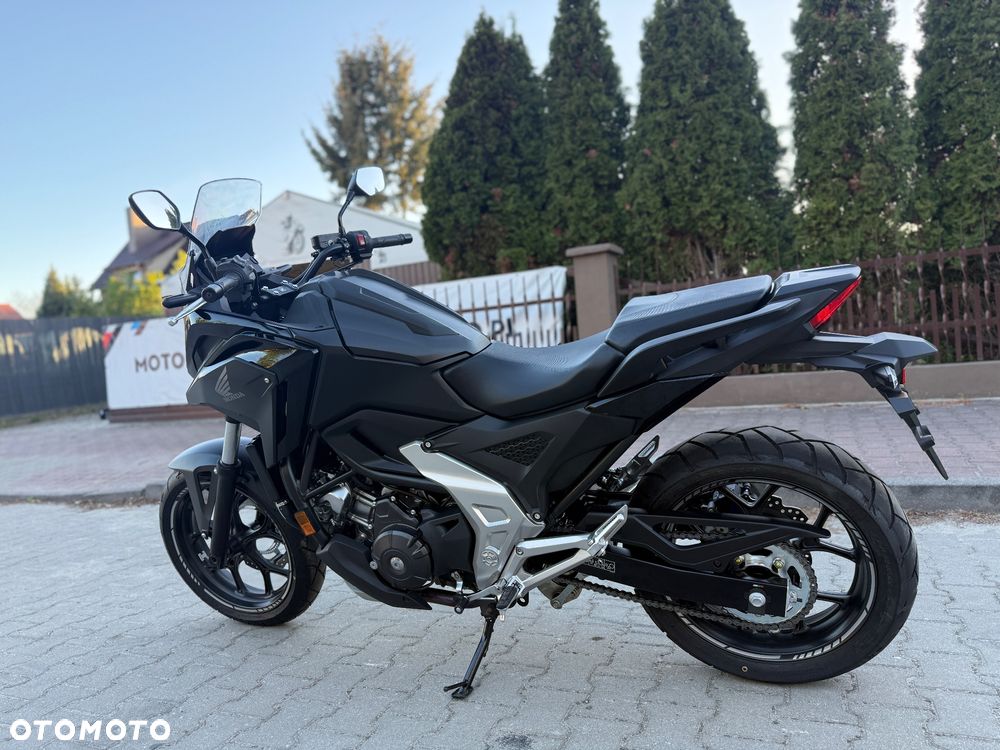 Honda NC - 15