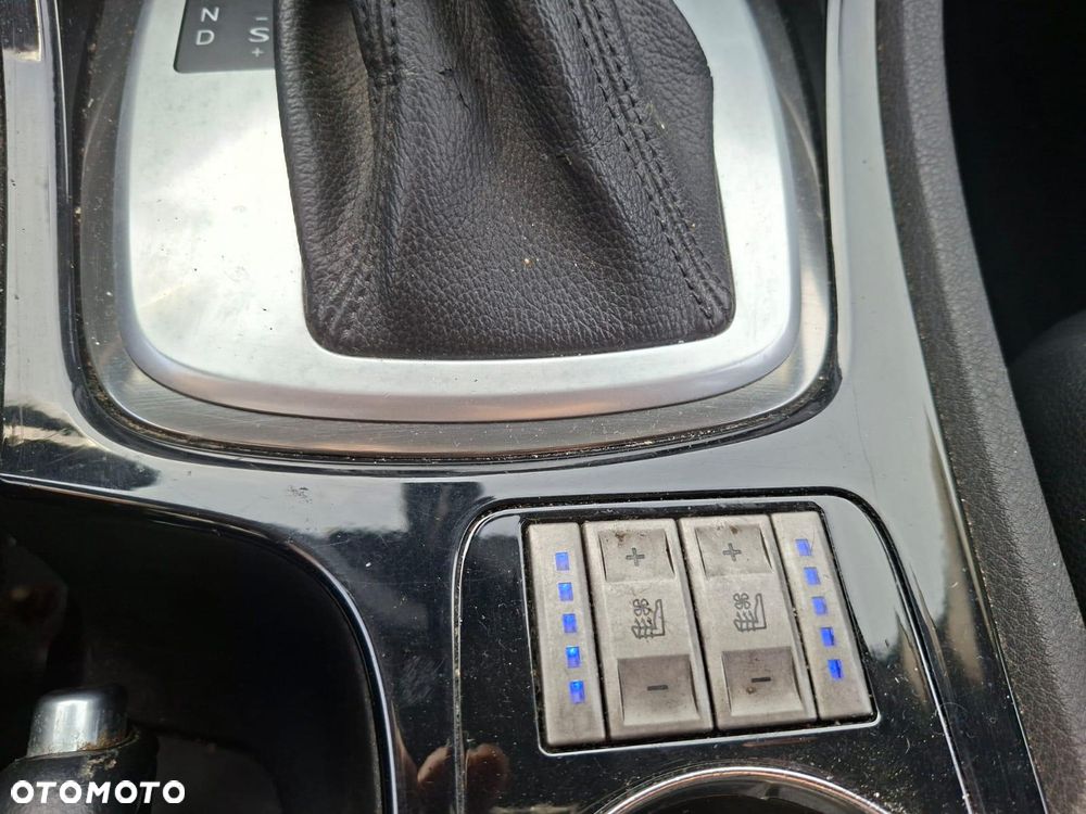 Ford Mondeo 2.0 TDCi S - 17