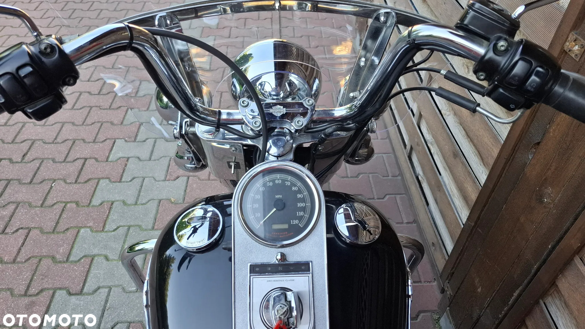 Harley-Davidson Softail Heritage Classic - 25
