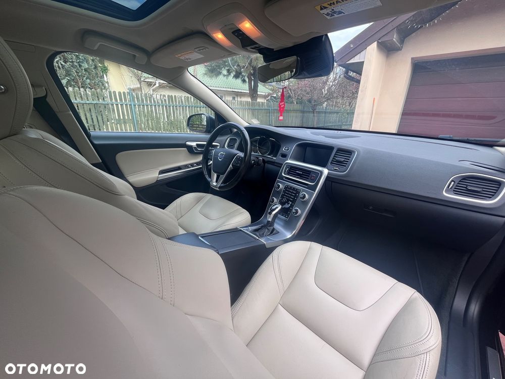 Volvo S60 T5 Drive-E Summum - 19