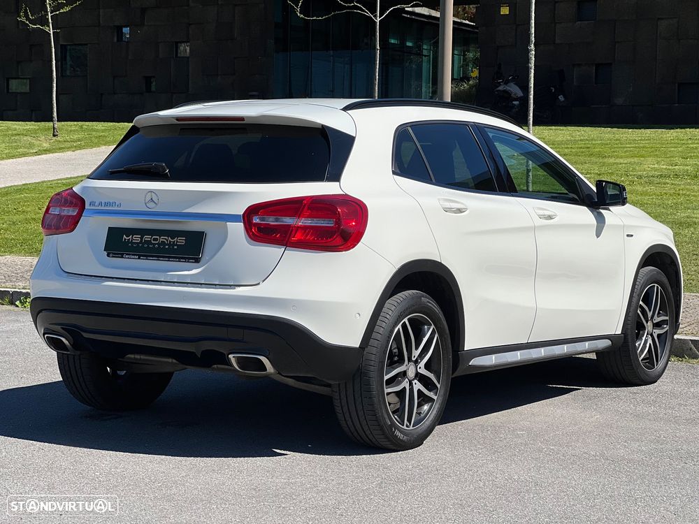 Mercedes-Benz GLA 180 CDI Urban - 7