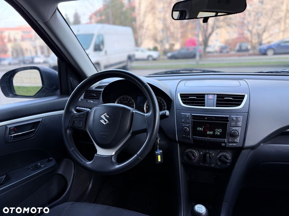 Suzuki Swift 1.2 Premium - 20