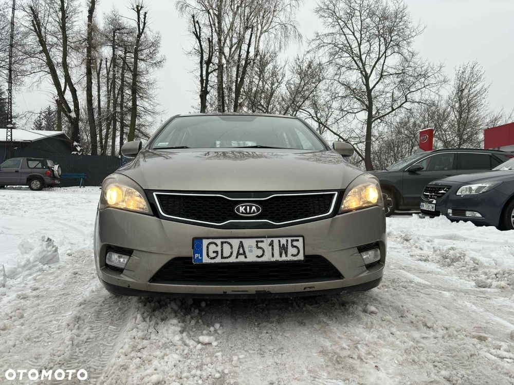 Kia Ceed - 2