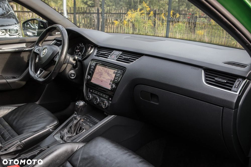 Skoda Octavia 2.0 TSI (Green tec) DSG RS - 30