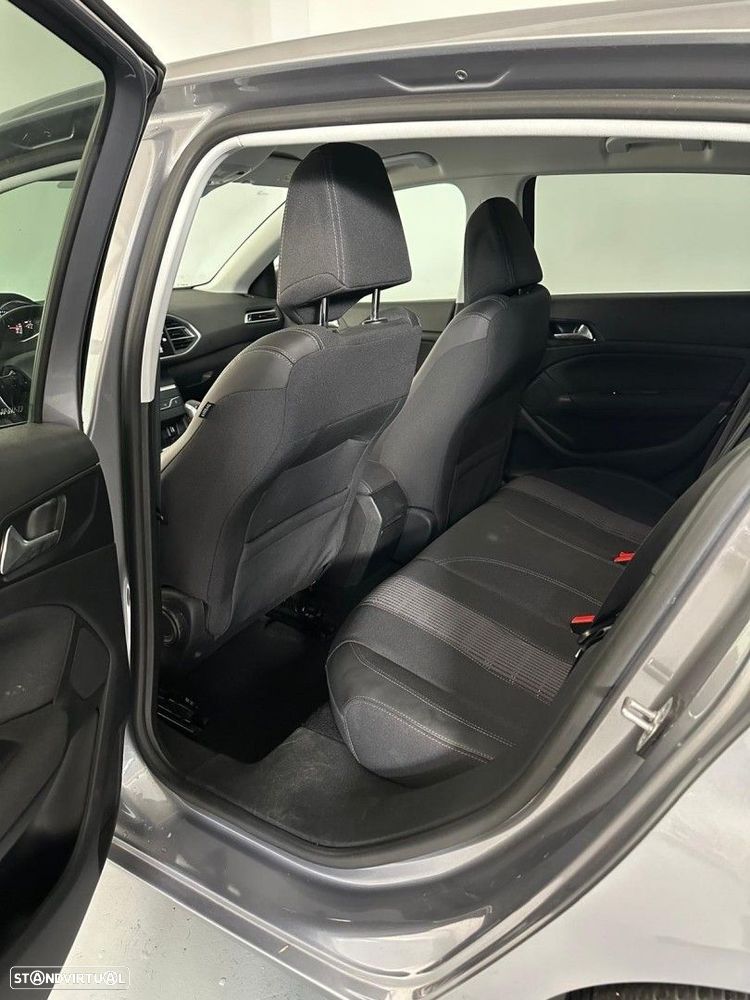 Peugeot 308 PureTech 110 Stop & Start Allure - 13