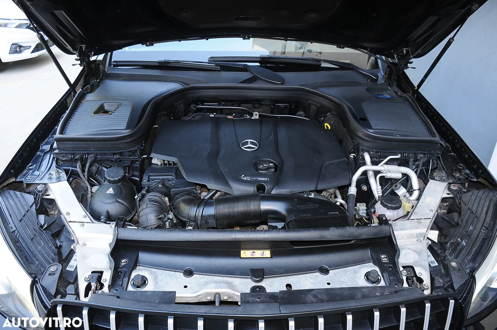 Mercedes-Benz GLC 220 d 4MATIC - 22