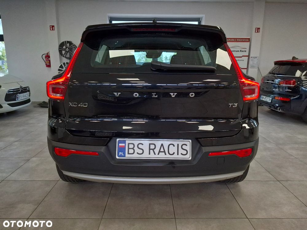 Volvo XC 40 T3 - 26