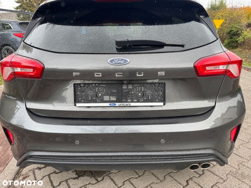 Ford Focus 1.5 EcoBlue Start-Stopp-System ST-LINE STYLE - 6