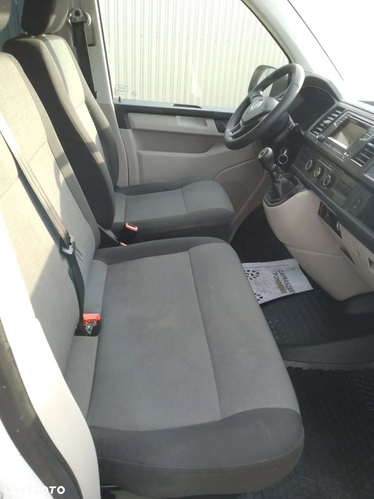 Volkswagen Transporter - 10