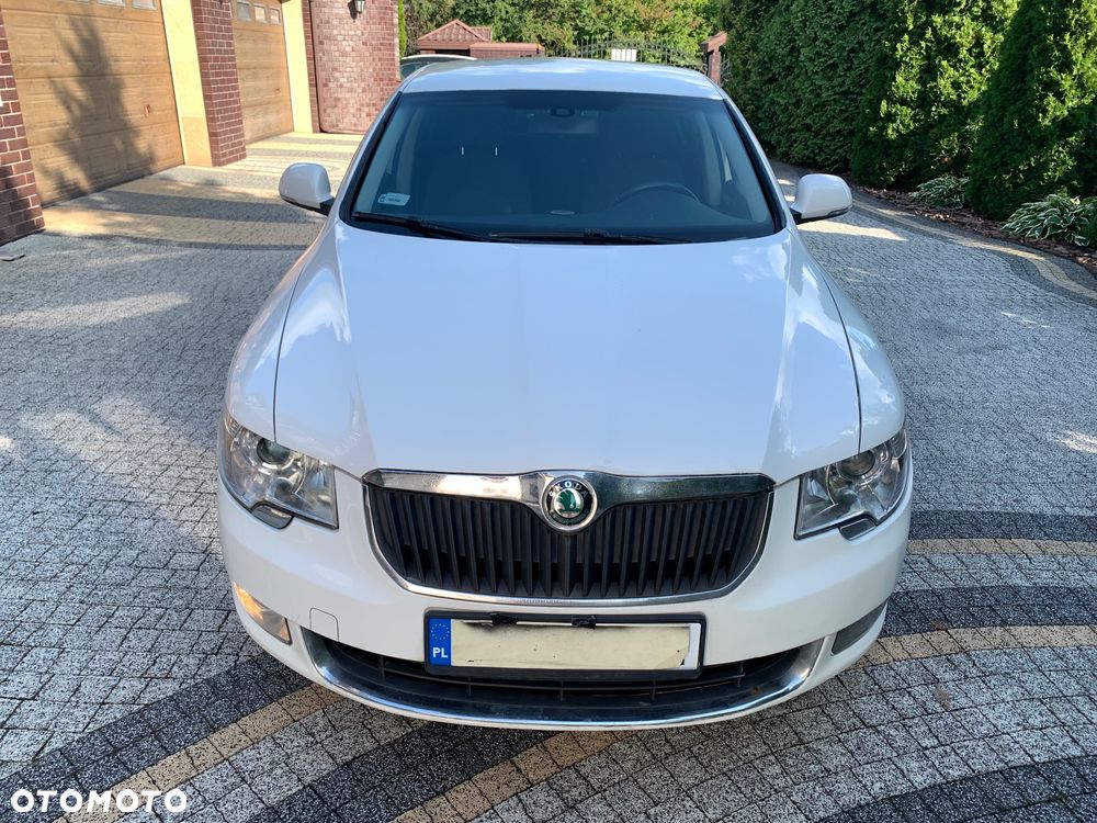 Skoda Superb 2.0 TDI Family - 2