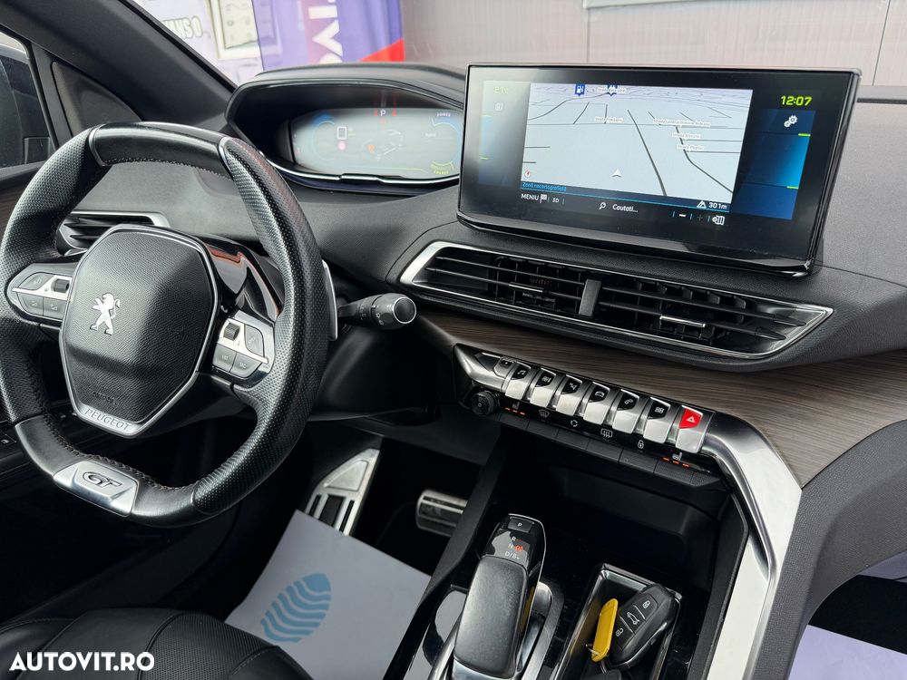 Peugeot 3008 PHEV EAT8 4X4 GT Pack - 28