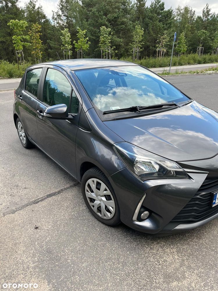 Toyota Yaris - 7