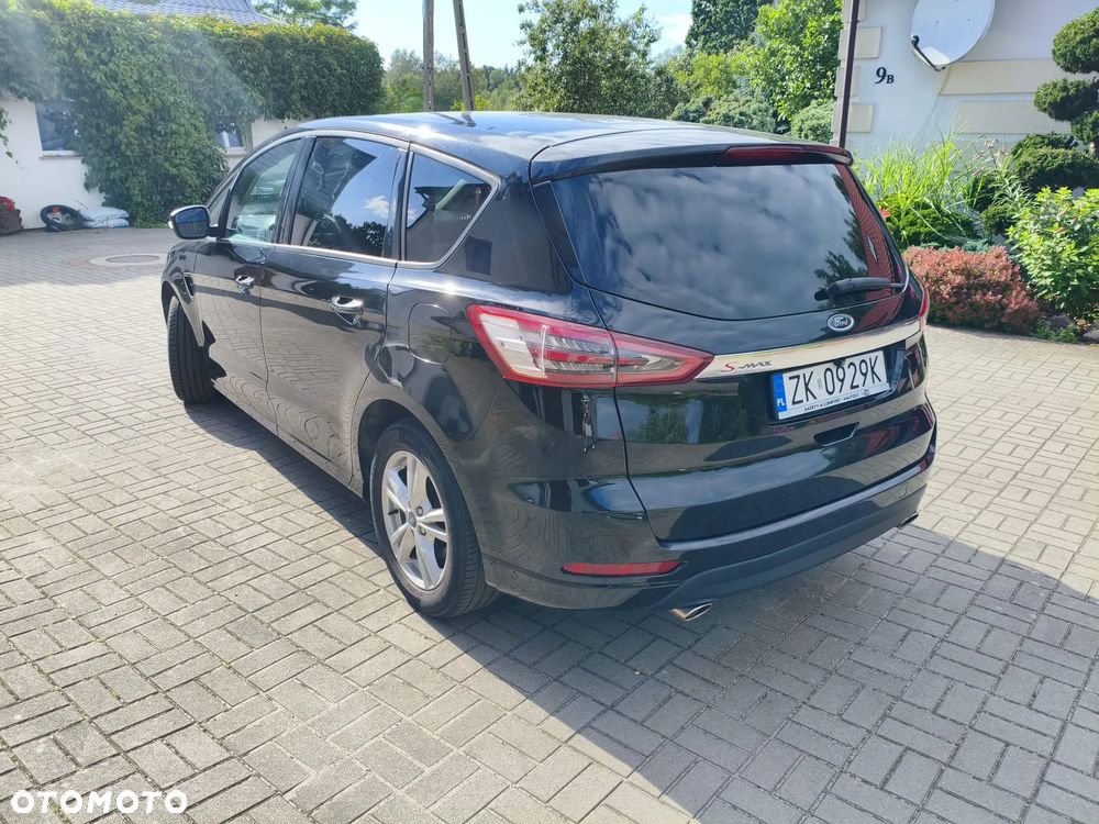 Ford S-Max - 8