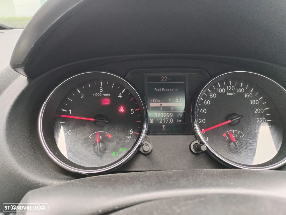 Nissan Qashqai +2 1.5 dCi Tekna Premium 17 132g - 12